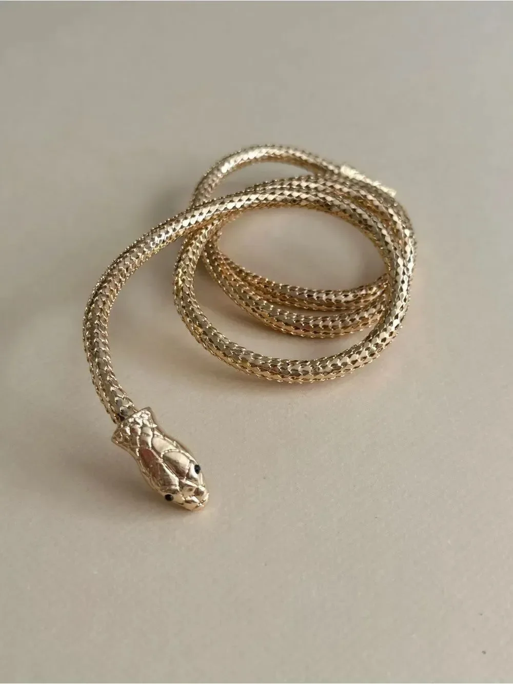Snake Coil Wrap necklace M1878